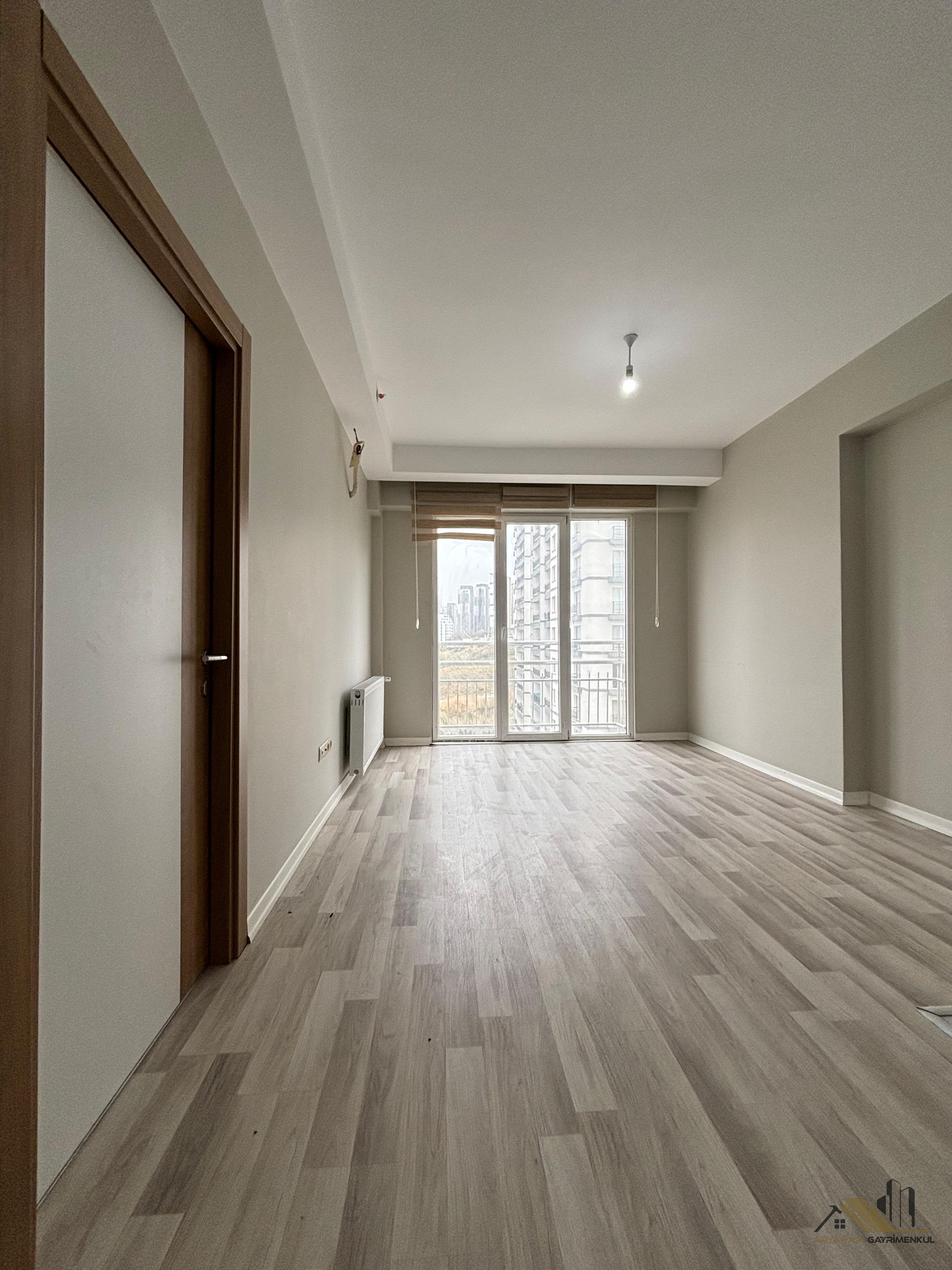 Kredİye Uygun Masrafsız 1+1 Daire